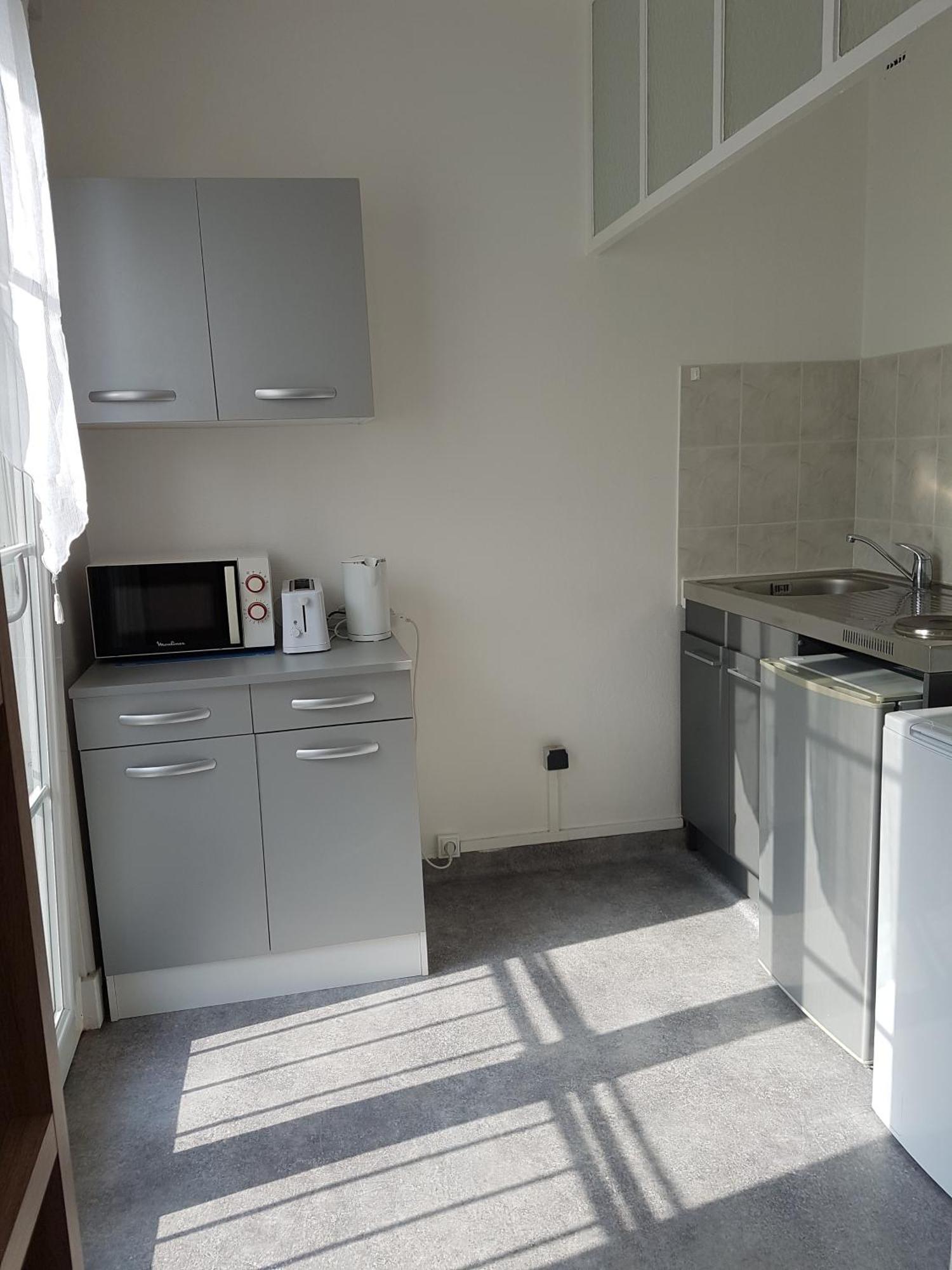 Appartement Perret 105 Rue Victor Hugo, Lumineux, Plein Centre, Parking Prive Arrivee Autonome Tout A Pied Хавър Екстериор снимка